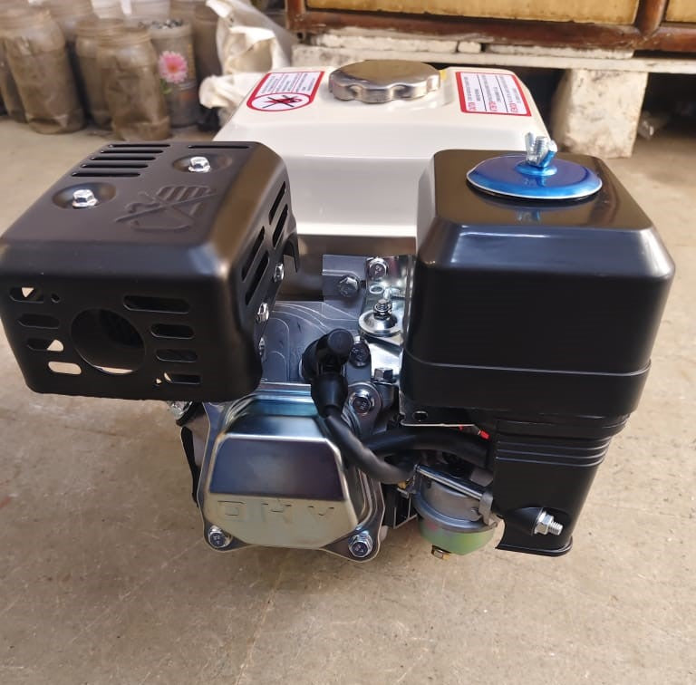 7.5 HP Petrol Engine